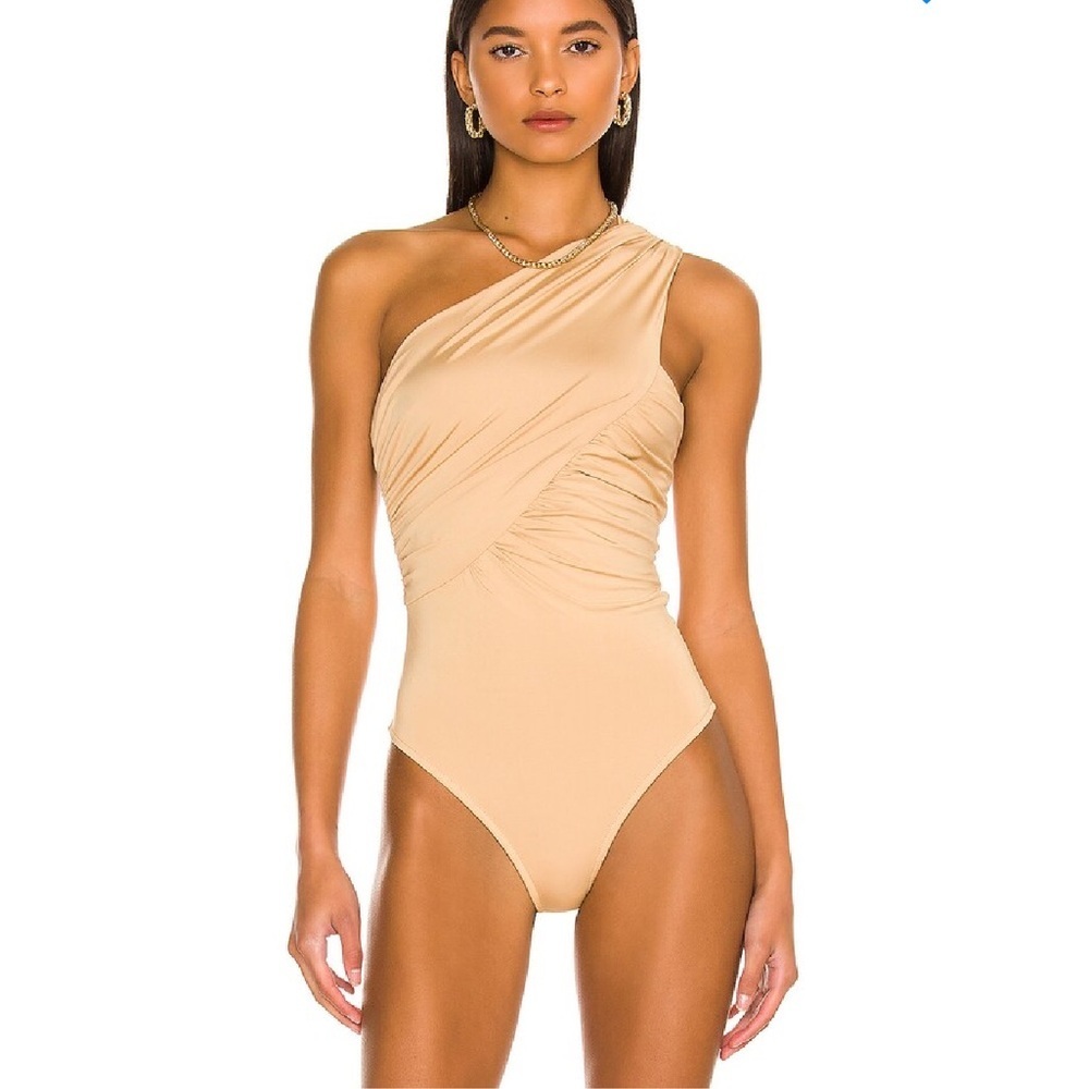 Superdown bailee one shoulder bodysuit beige tan knit top Revolve XS